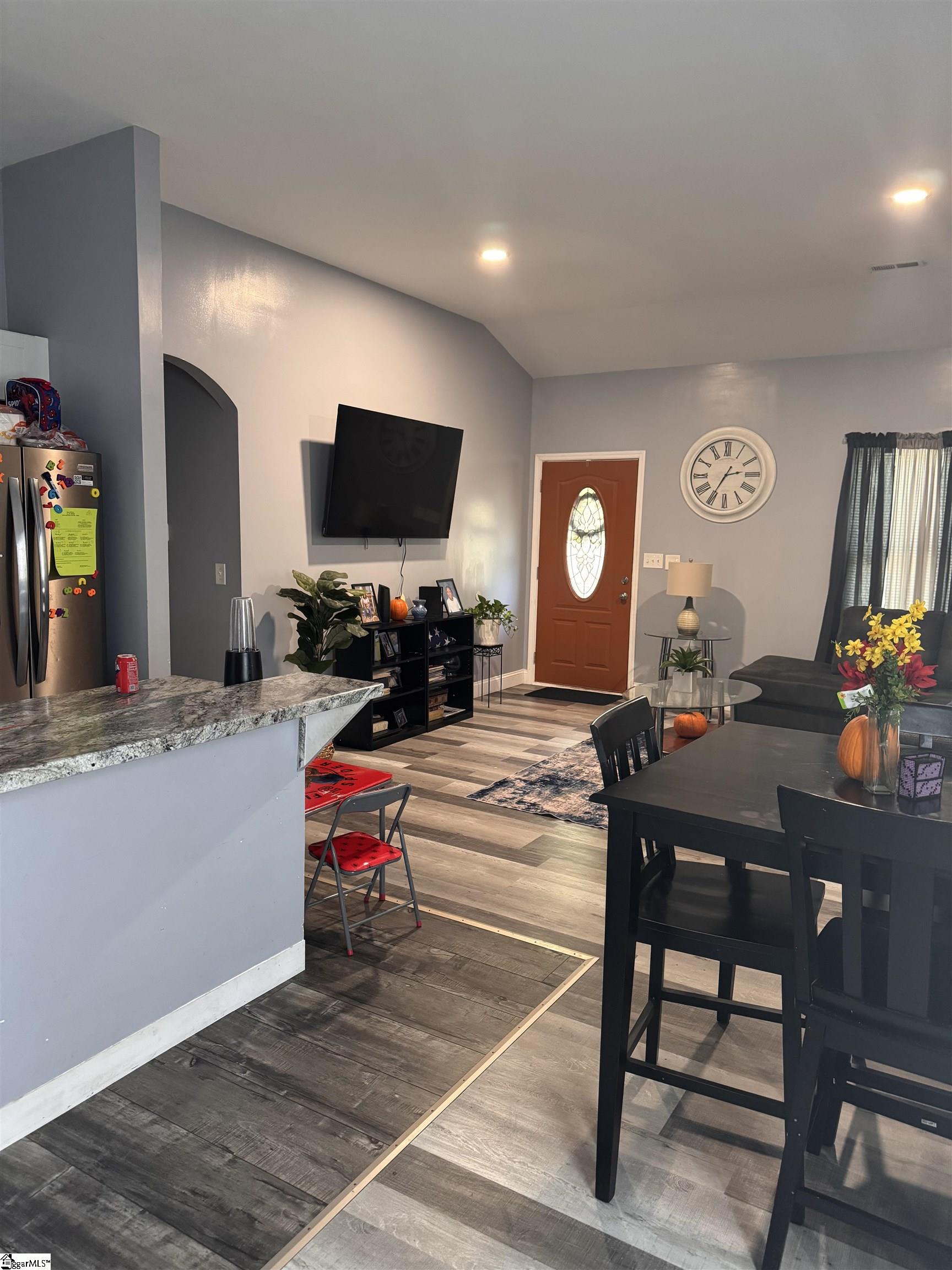 117 Helen Street Spartanburg, SC 29301 - Photo 3 of 7