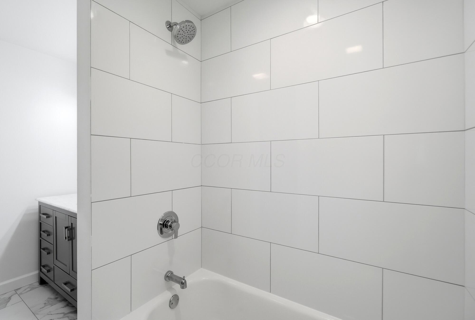 3555 Trabue Road Columbus, OH 43204 - Photo 17 of 44