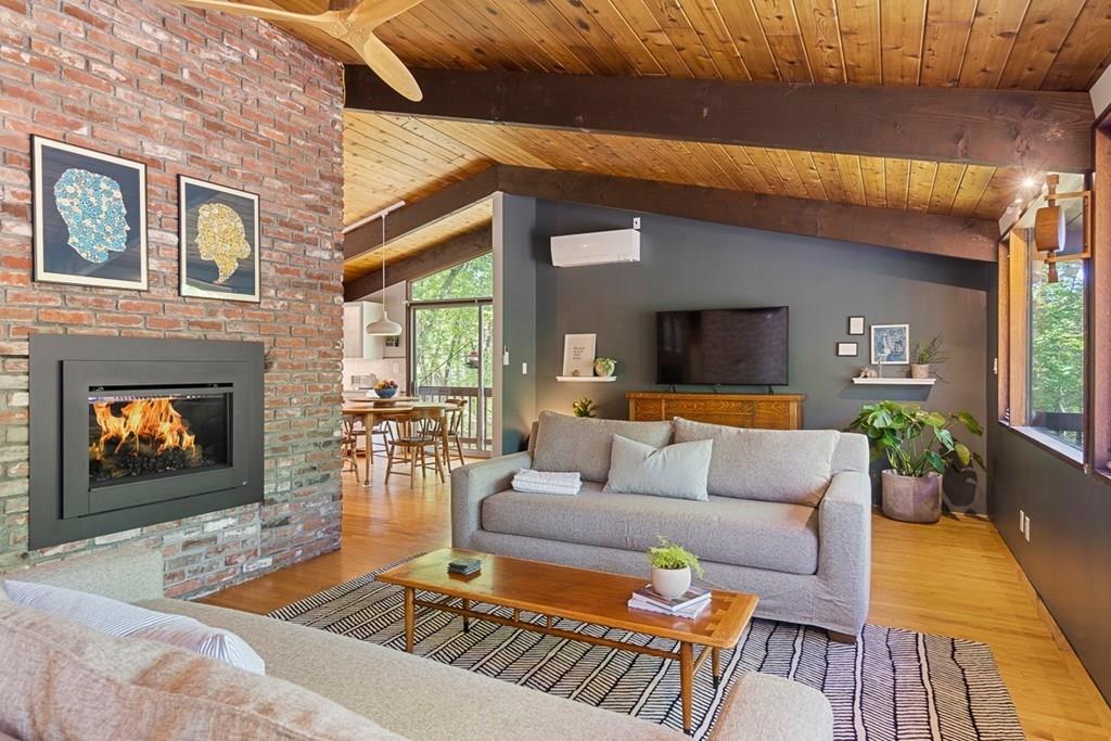 20 Carlisle Road Acton, MA 01720 - Photo 8 of 40 Gallery Image 8