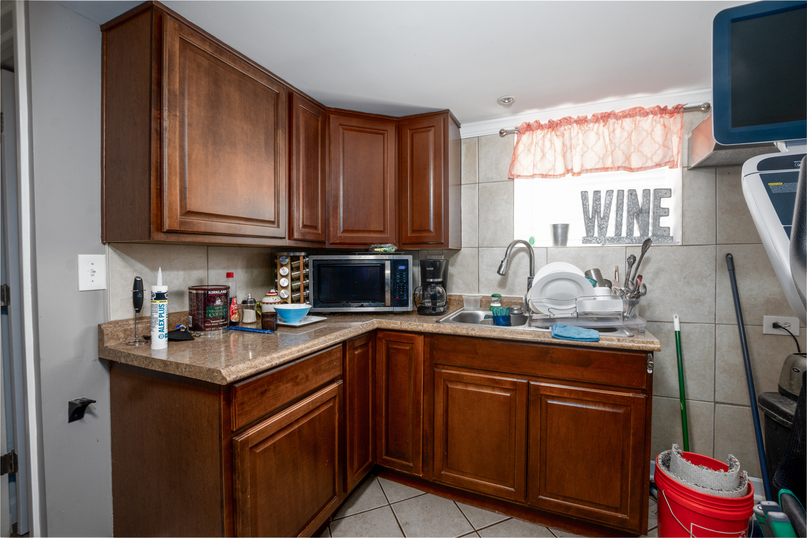 5328 South Harding Avenue Chicago, IL 60632 - Photo 20 of 26 a kitchen with stainless steel appliances granite countertop a sink dishwasher stove and cabinets