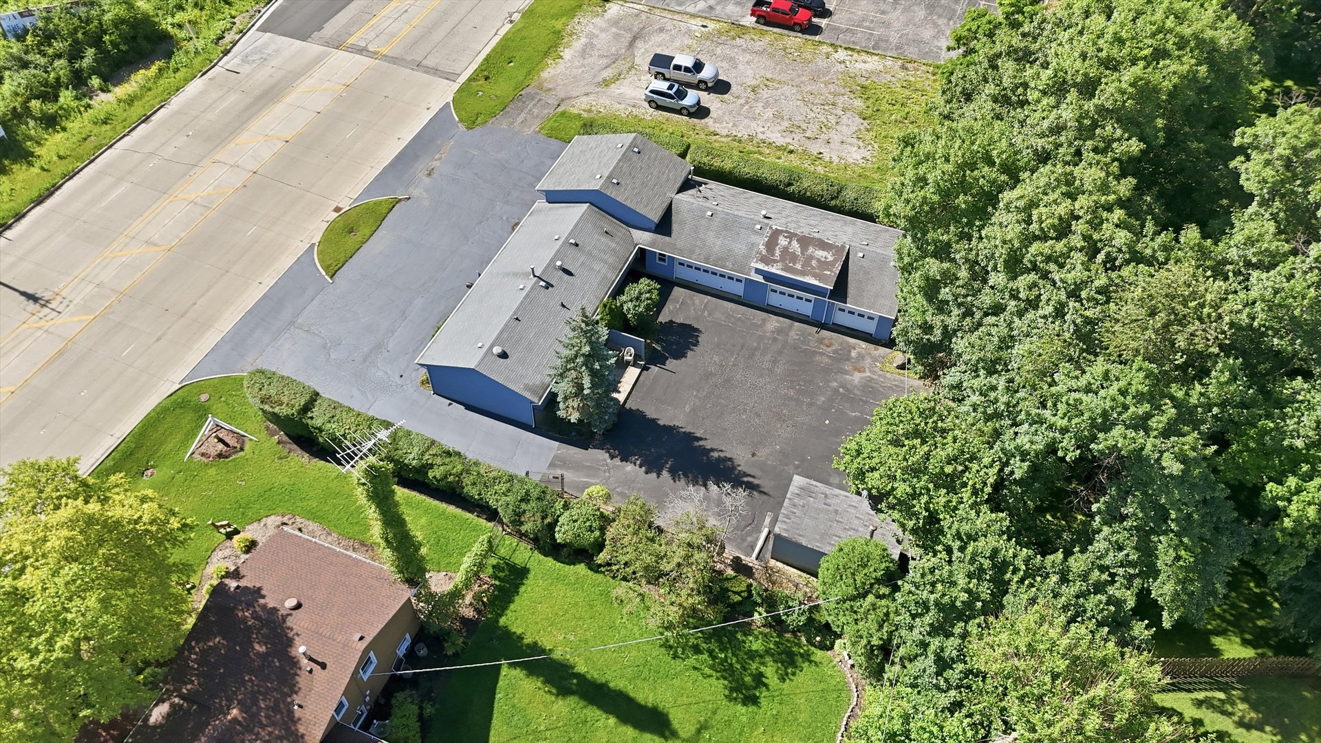 34112 North Barron Boulevard Grayslake, IL 60030 - Photo 37 of 48