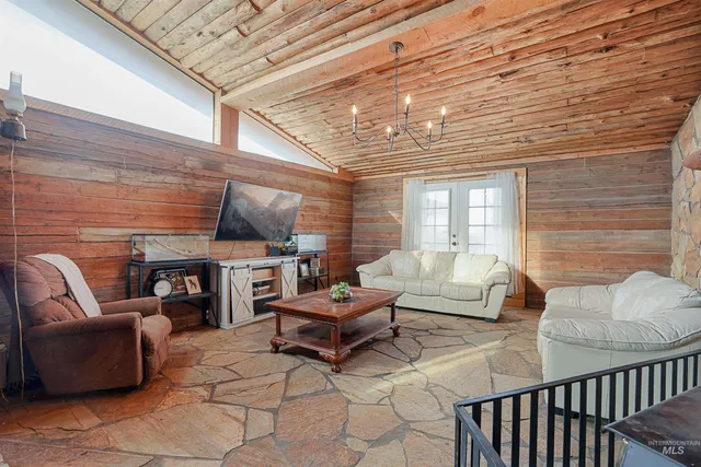 $600,000 | 199 N Highway, Rupert, ID 83350