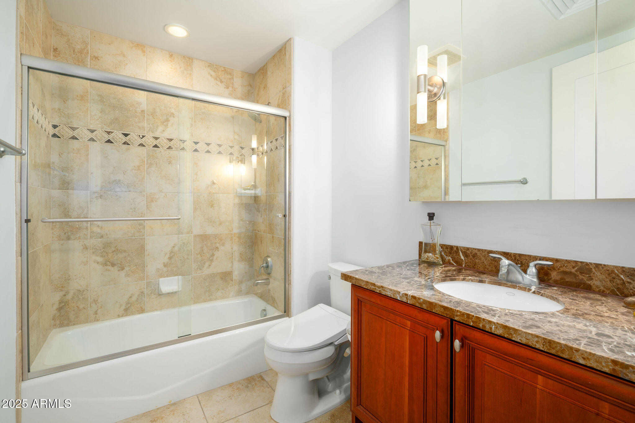 140 East Rio Salado Parkway, Unit 509 Tempe, AZ 85281 - Photo 10 of 44 Guest Bath