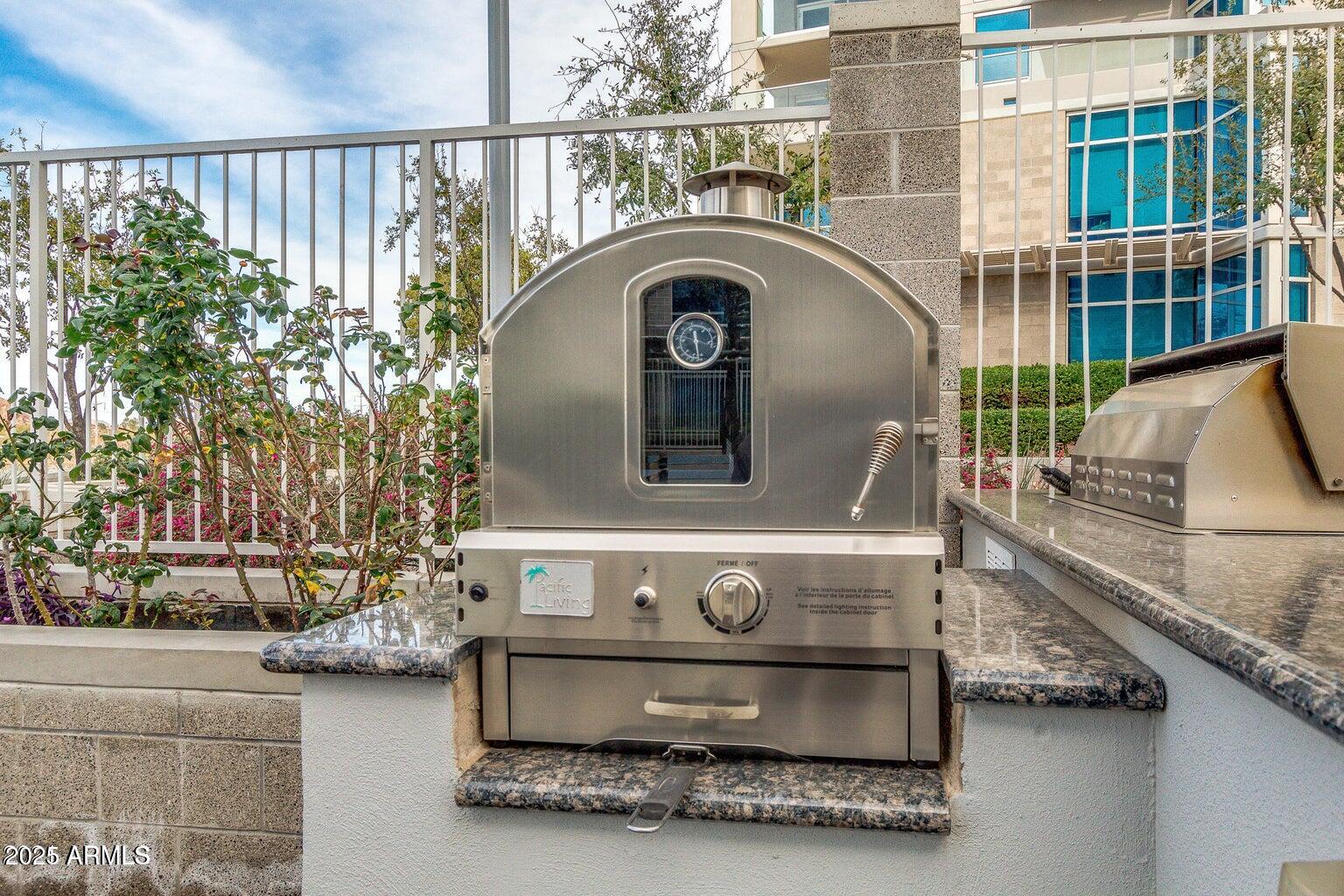 140 East Rio Salado Parkway, Unit 509 Tempe, AZ 85281 - Photo 21 of 44 Pool Pizza Oven