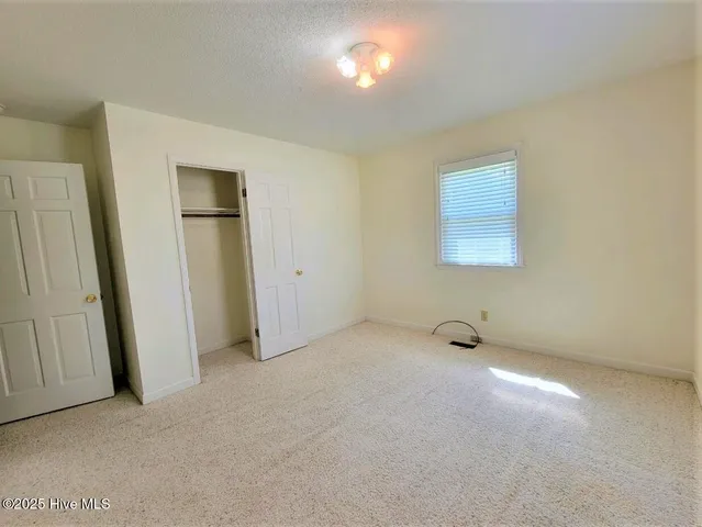 $1,600 | 304 Beech Lane, Washington, NC 27889