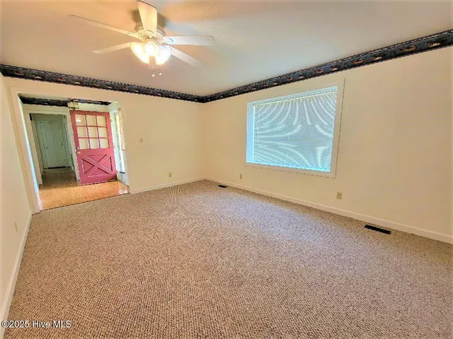 $1,600 | 304 Beech Lane, Washington, NC 27889