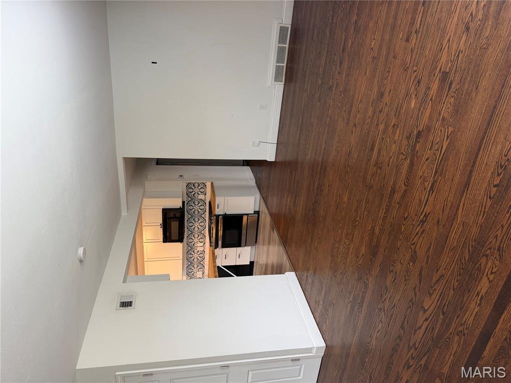 1119 McKnight Road University City, MO 63132 - Photo 21 of 25