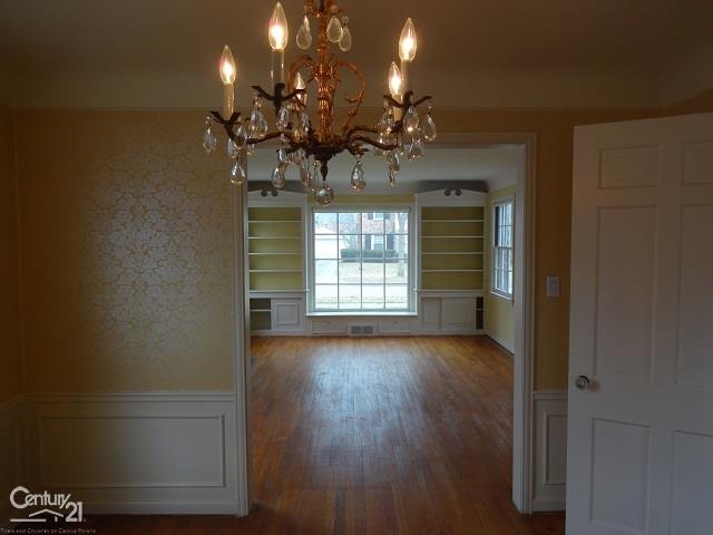1827 Littlestone Road Grosse Pointe Woods, MI 48236 - Photo 7 of 24