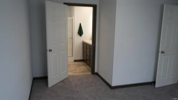 $544,444 | 3650 South Shirey Drive, Mentone, IN 46539