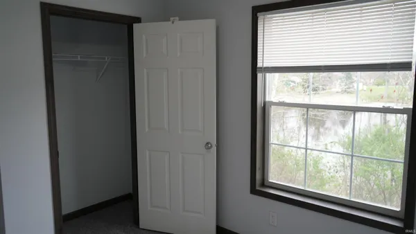 $544,444 | 3650 South Shirey Drive, Mentone, IN 46539