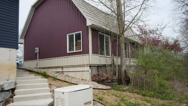 $544,444 | 3650 South Shirey Drive, Mentone, IN 46539