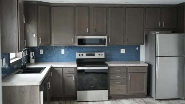 $544,444 | 3650 South Shirey Drive, Mentone, IN 46539