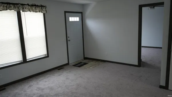 $544,444 | 3650 South Shirey Drive, Mentone, IN 46539