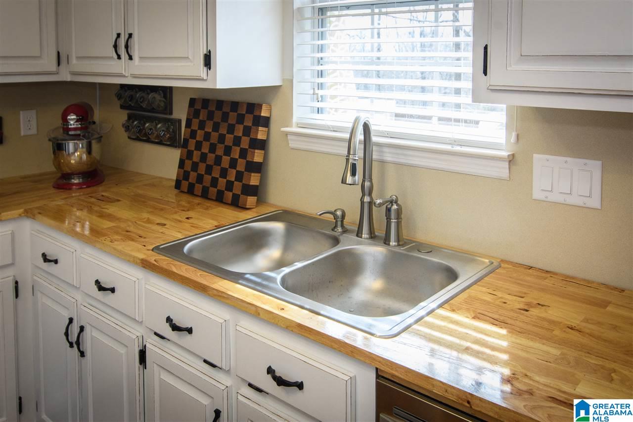 7445 Roper Tunnel Road Trussville, AL 35173 - Photo 13 of 42