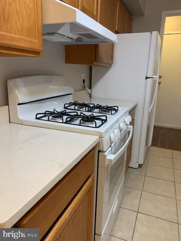 $1,900 | 10243 Prince Place, Unit 28T4, Upper Marlboro, MD 20774