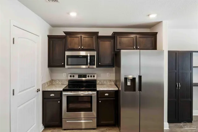 $279,900 | 6263 Cardinal Cove Lane, Pensacola, FL 32504