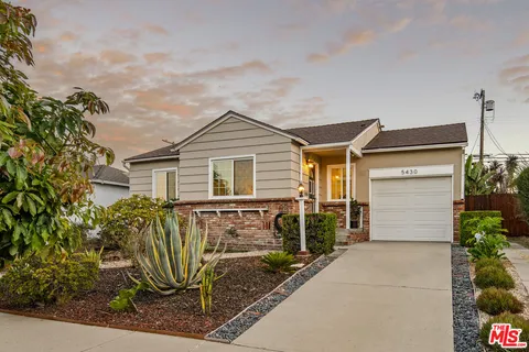 $995,000 | 5430 West 76th Street, Los Angeles, CA 90045
