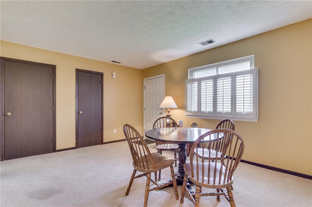 7540 5 Points Road Indianapolis, IN 46259 - Photo 8 of 31 Gallery Image 8