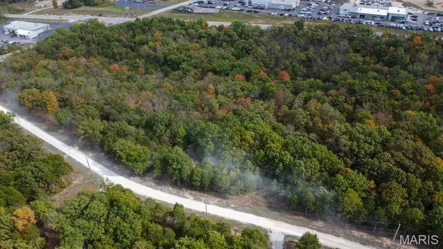 $69,000 | 1600 Hawkwood Trail, De Soto, MO 63020