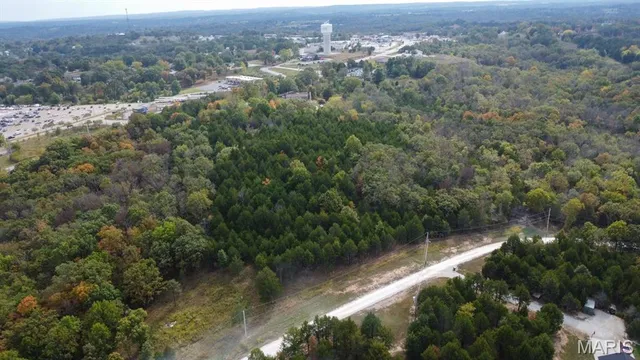 $69,000 | 1600 Hawkwood Trail, De Soto, MO 63020