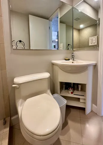 $8,250 | 200 South Ocean Boulevard, Unit B124, Delray Beach, FL 33483