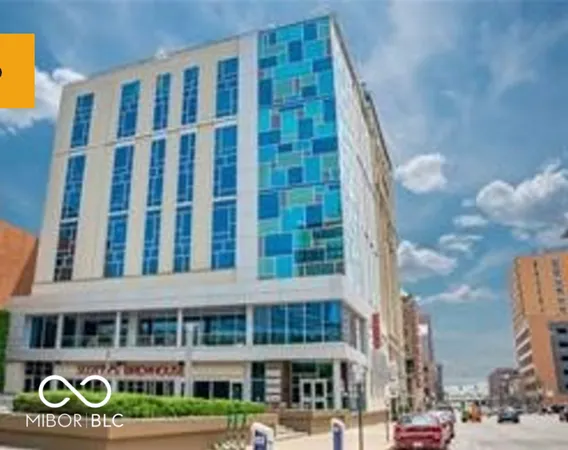 $2,295 | 1 Virginia Avenue, Unit 601, Indianapolis, IN 46204