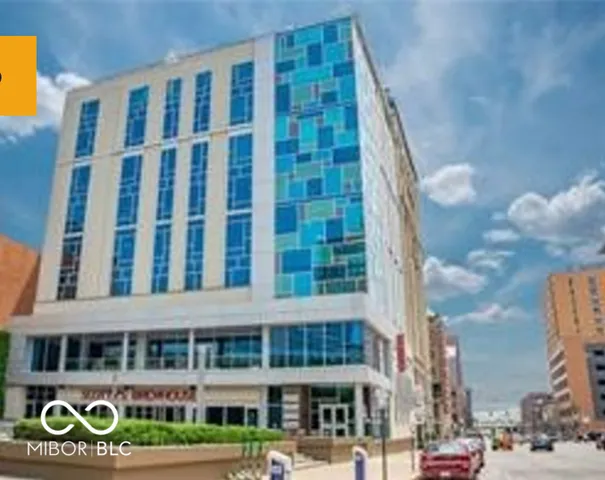 $2,295 | 1 Virginia Avenue, Unit 601, Indianapolis, IN 46204