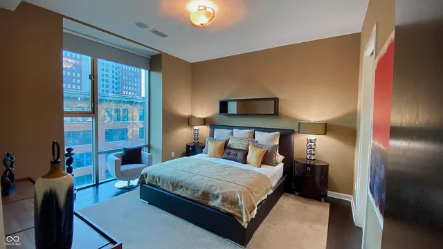 $2,295 | 1 Virginia Avenue, Unit 601, Indianapolis, IN 46204