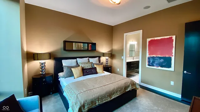 $2,295 | 1 Virginia Avenue, Unit 601, Indianapolis, IN 46204