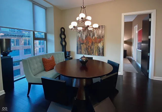 $2,295 | 1 Virginia Avenue, Unit 601, Indianapolis, IN 46204