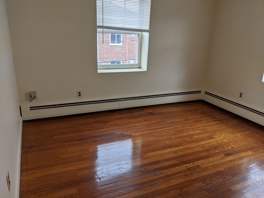 14 Grove Street, Unit 7 Arlington, MA 02476 - Photo 5 of 6