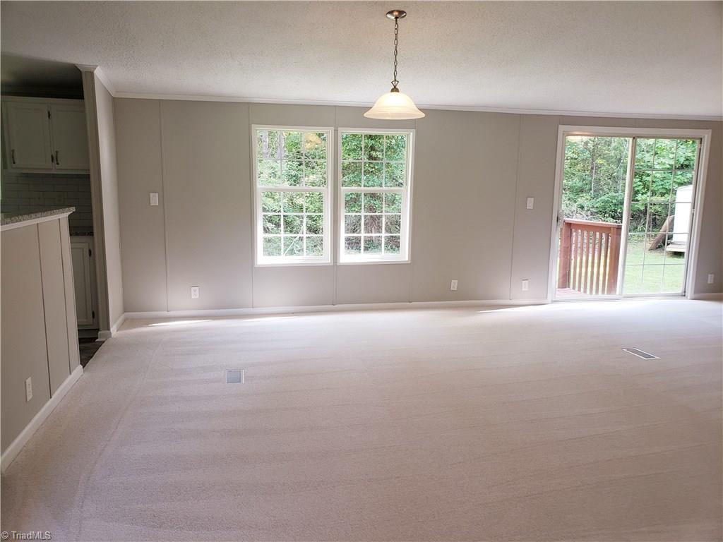 897 Morgan Road Eden, NC 27288 - Photo 5 of 15 Gallery Image 5