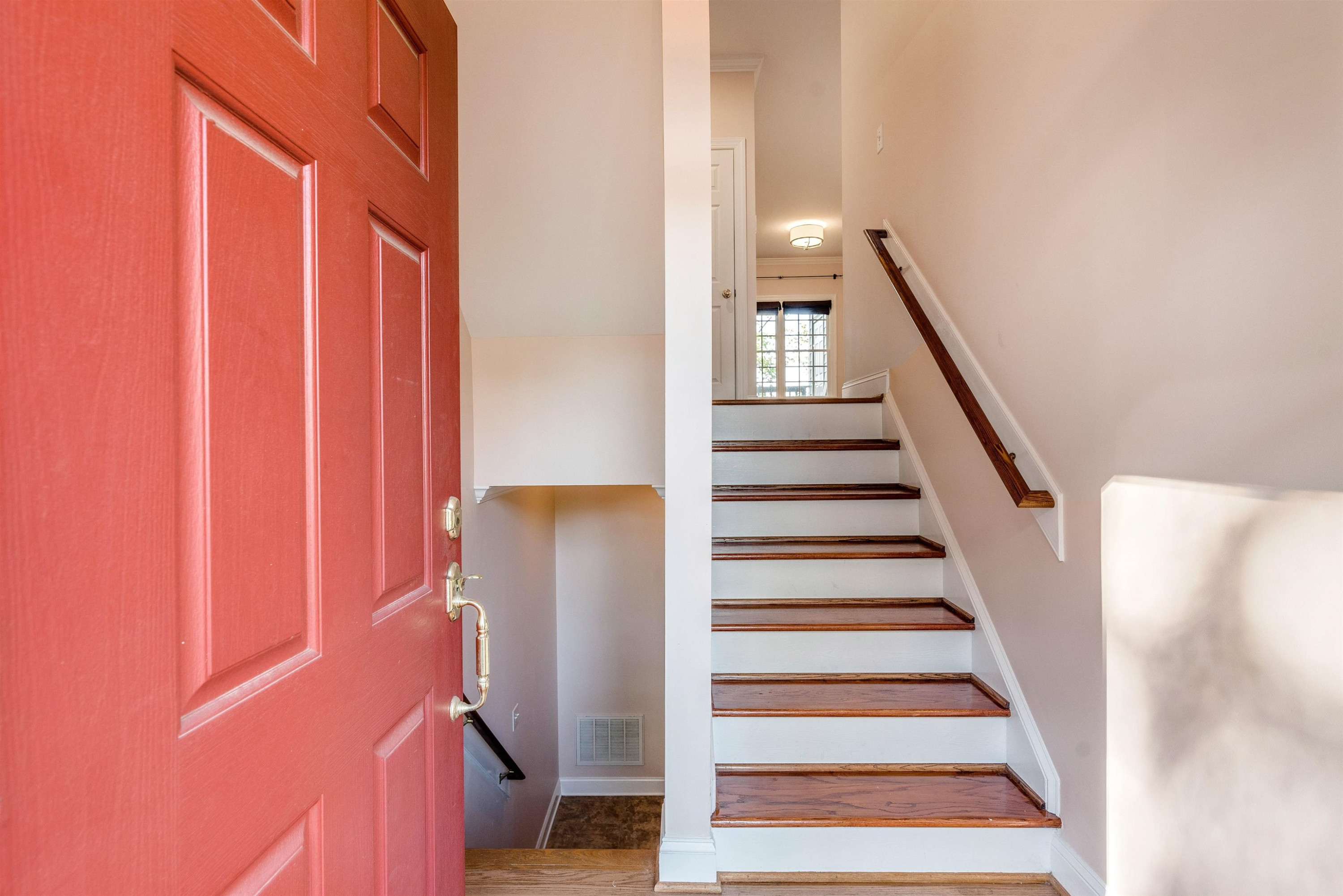 1347 Cameron View Court Raleigh, NC 27607 - Photo 4 of 25 Photo 4