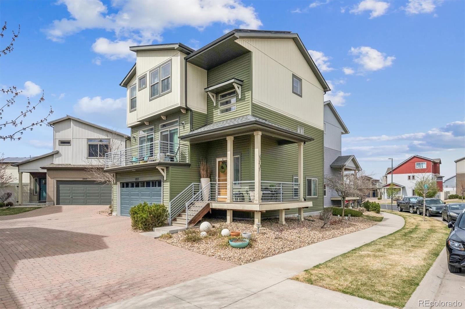 5237 Andes Way Denver, CO 80249 - Photo 6 of 40