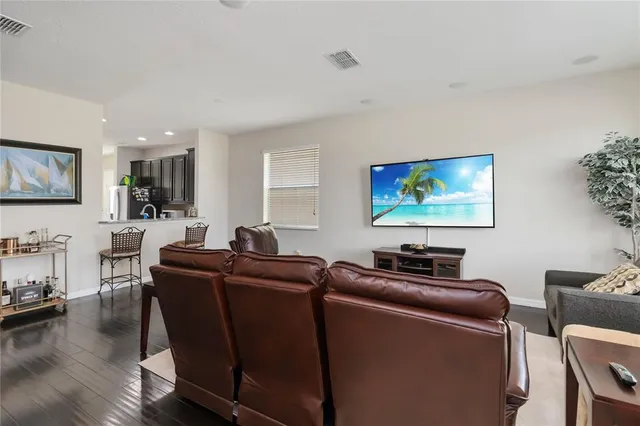 $499,000 | 5217 Creekside Park Avenue, Orlando, FL 32811