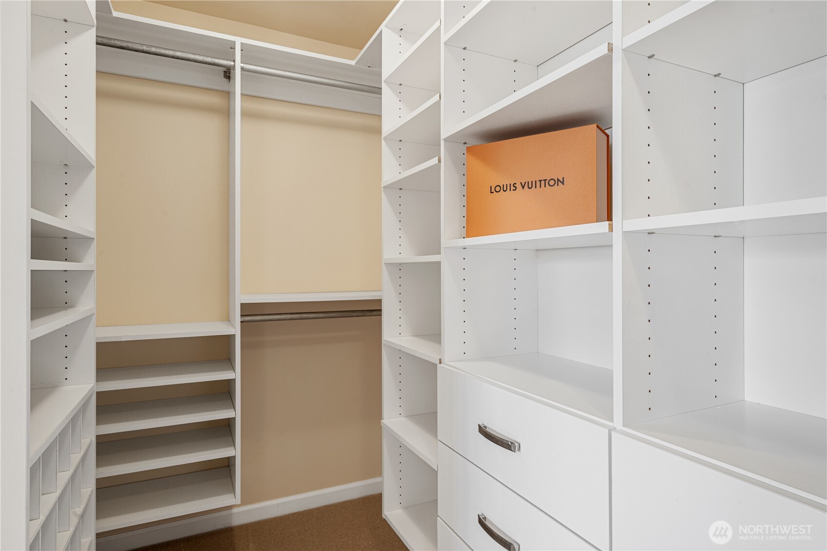 9528 25th Drive Southeast Everett, WA 98208 - Photo 27 of 36 a view of walk in closet