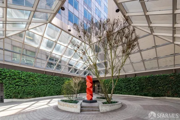 $17,500 | 333 Bush Street, Unit 4006, San Francisco, CA 94104