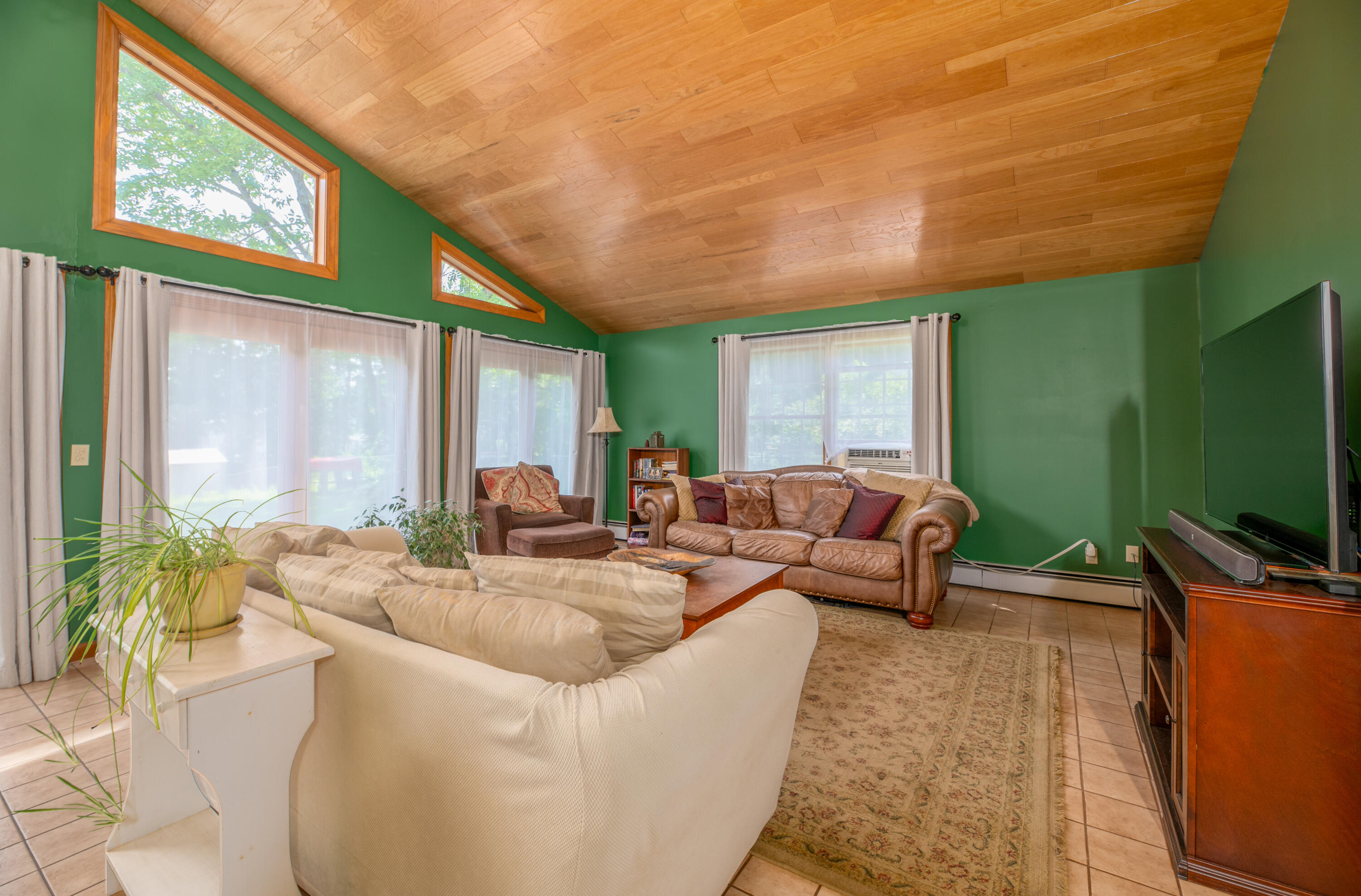 68 Fairview Avenue Augusta, ME 04330 - Photo 19 of 43 Interior25