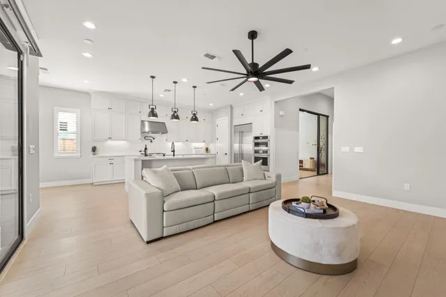 $795,000 | 1871 Snowflower Place, Tracy, CA 95377