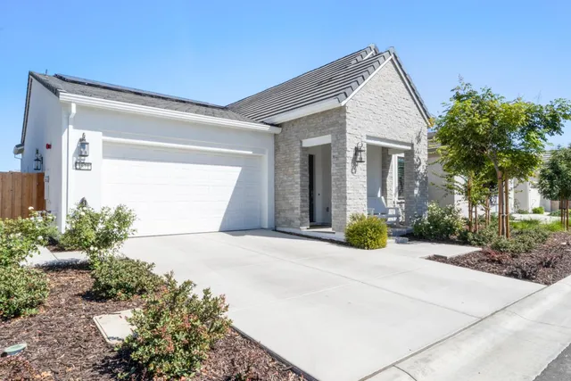 $795,000 | 1871 Snowflower Place, Tracy, CA 95377