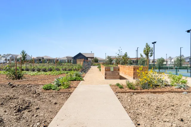 $795,000 | 1871 Snowflower Place, Tracy, CA 95377