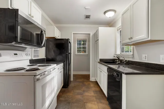 $164,500 | 1233 Linden Place, Jackson, MS 39202