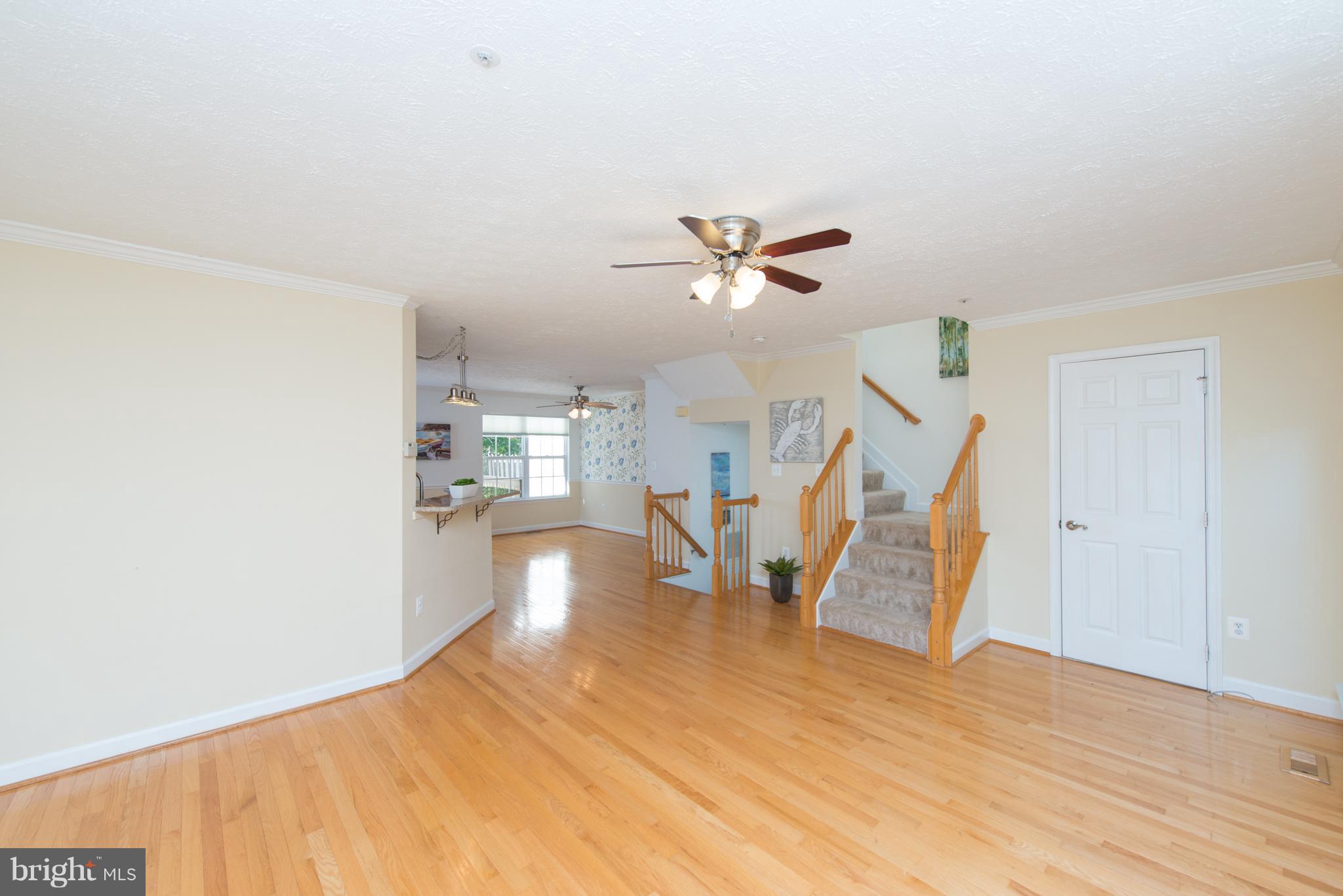 3230 Escapade Circle Riva, MD 21140 - Photo 6 of 28 Living Room