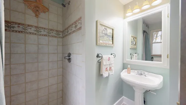 $769,500 | 315 East Union Avenue, Wheaton, IL 60187