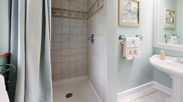 $769,500 | 315 East Union Avenue, Wheaton, IL 60187