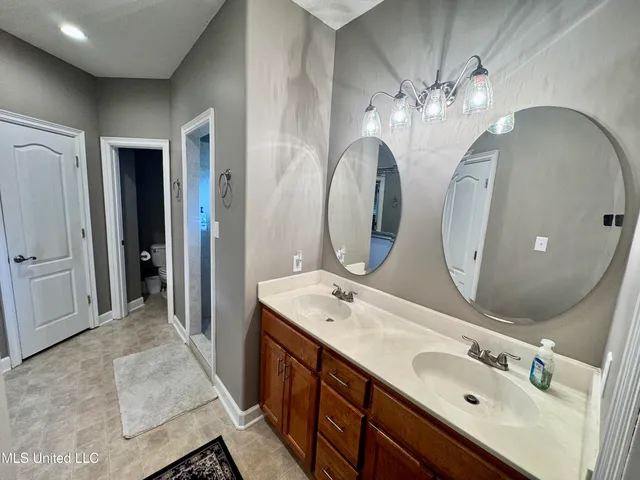 $265,000 | 755 Salem Avenue, Holly Springs, MS 38635