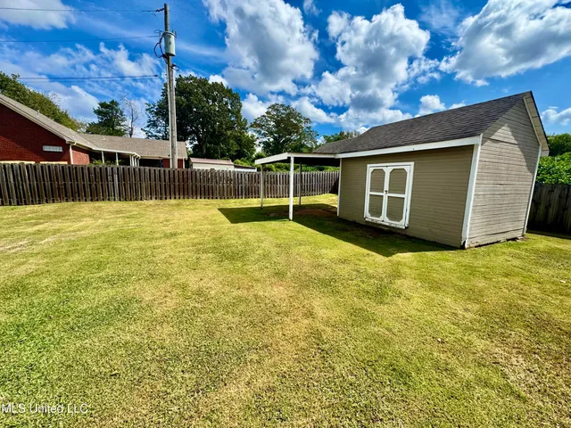 $265,000 | 755 Salem Avenue, Holly Springs, MS 38635