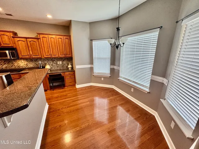 $265,000 | 755 Salem Avenue, Holly Springs, MS 38635