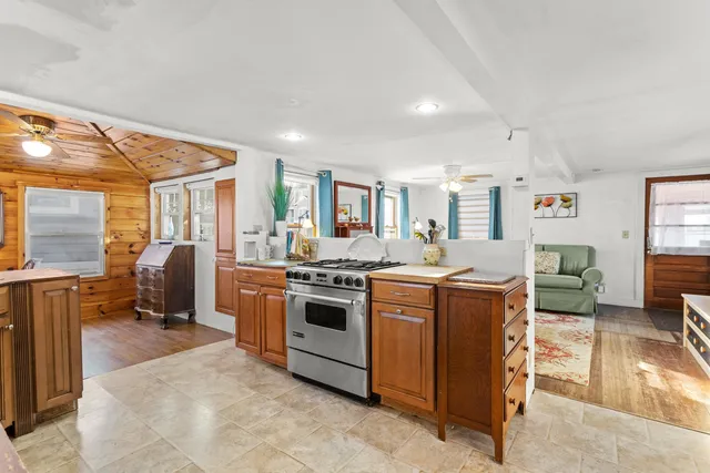 $549,900 | 169 Ashworth Avenue, Hampton, NH 03842