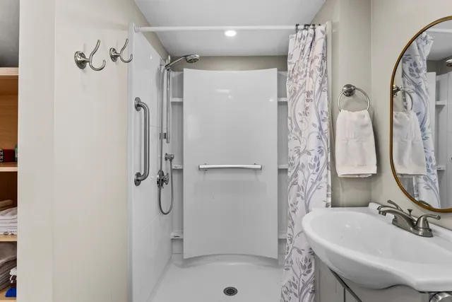 $549,900 | 169 Ashworth Avenue, Hampton, NH 03842